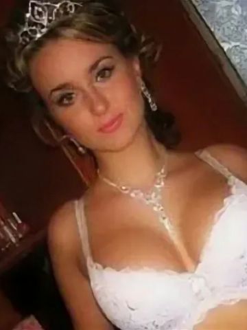 Камилла Реал Студентка Брюнетка Лысьва